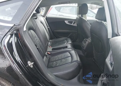 2012 Audi A7 Premium z USA, uszkodzony, nr VIN WAUYGAFC3CN071784